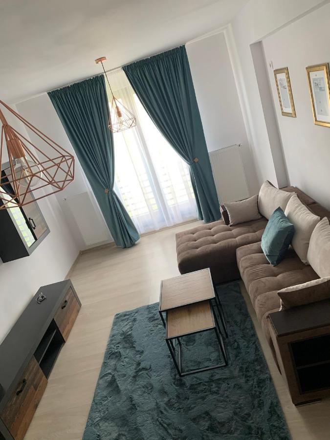 Luxury Studio Бухарест Экстерьер фото